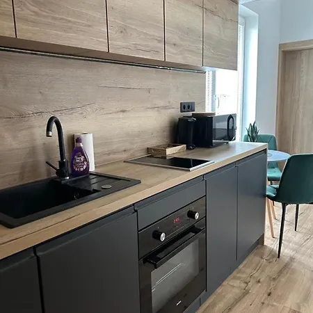 Lilly Apartment *